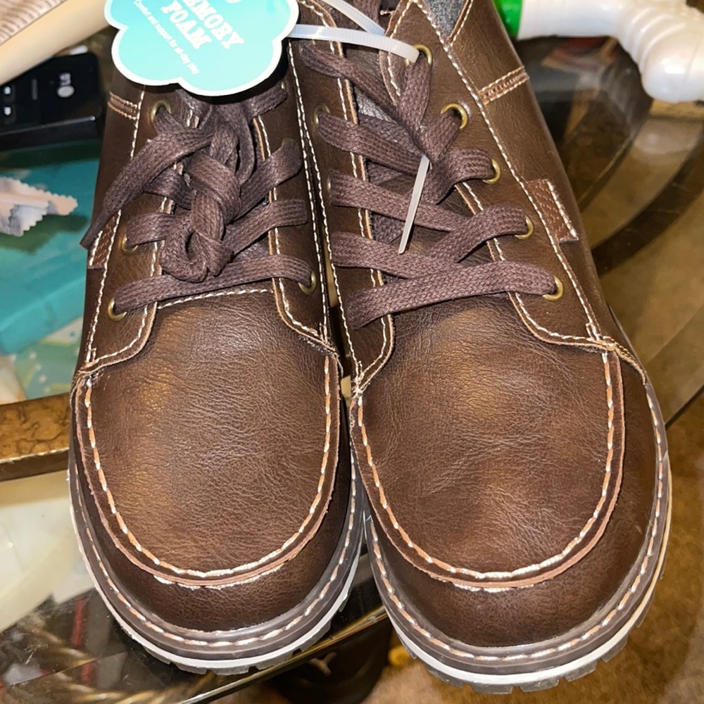 Super cute boy winter dressy boots size 3